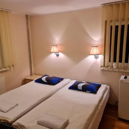 Pensionat Felixi Maja 3*