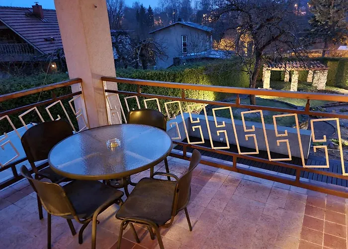 菲利西玛雅酒店 维尔扬迪